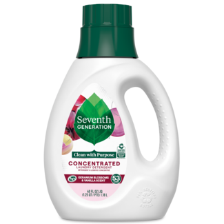 Concentrated Laundry Detergent Geranium Blossom Scent Front of Bottle